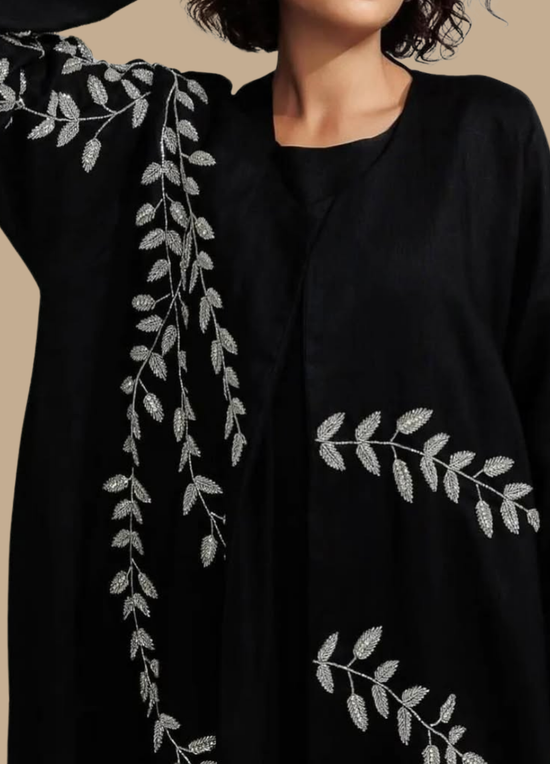 Floral Elegance Black Abaya