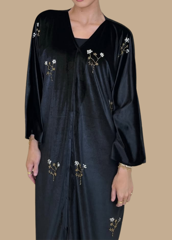 Black Closed Flowing Abaya with Floral Embroidery